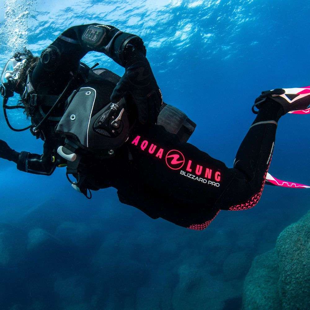 BLIZZARD PRO - Women's Dive Drysuit - Image 8